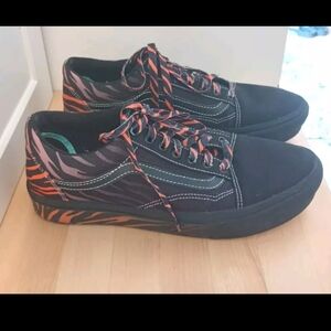 Vans Off the Wall PROTECT TIGERS Shoes Discovery Project Cat (M 8.5 W 10) Skate